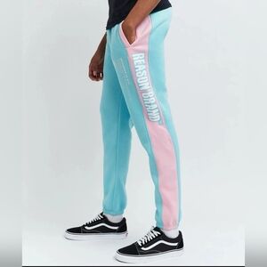 Reason Brand Men's Joggers Size Large NWT Block Pastel Logo CK3045